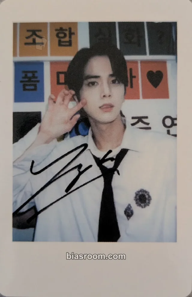 THE BOYZ - Younghoon - Phantasy Pt. 1: Christmas in August Album withmuu lucky draw (LD) polaroid
