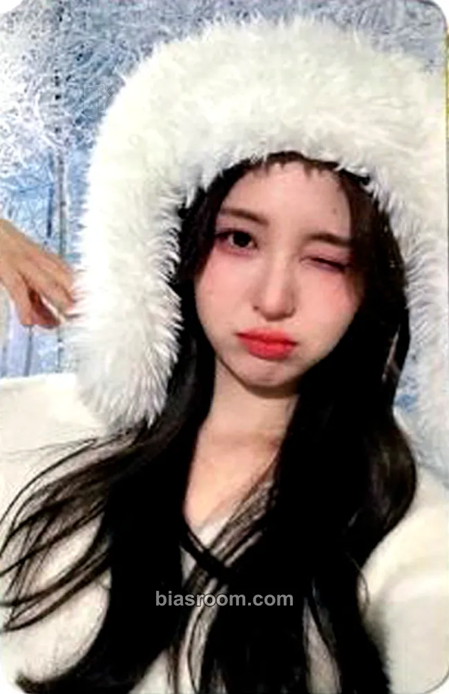 Yebin BAEK YEBIN FANMEETING - HELLO 100 Photocard - DIA - DIA K-pop photocard