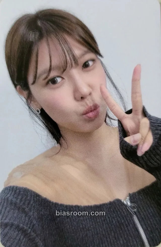 Girls' Generation - Sooyoung - Unstoppable (Sooyoung) Album b.stage+ event
