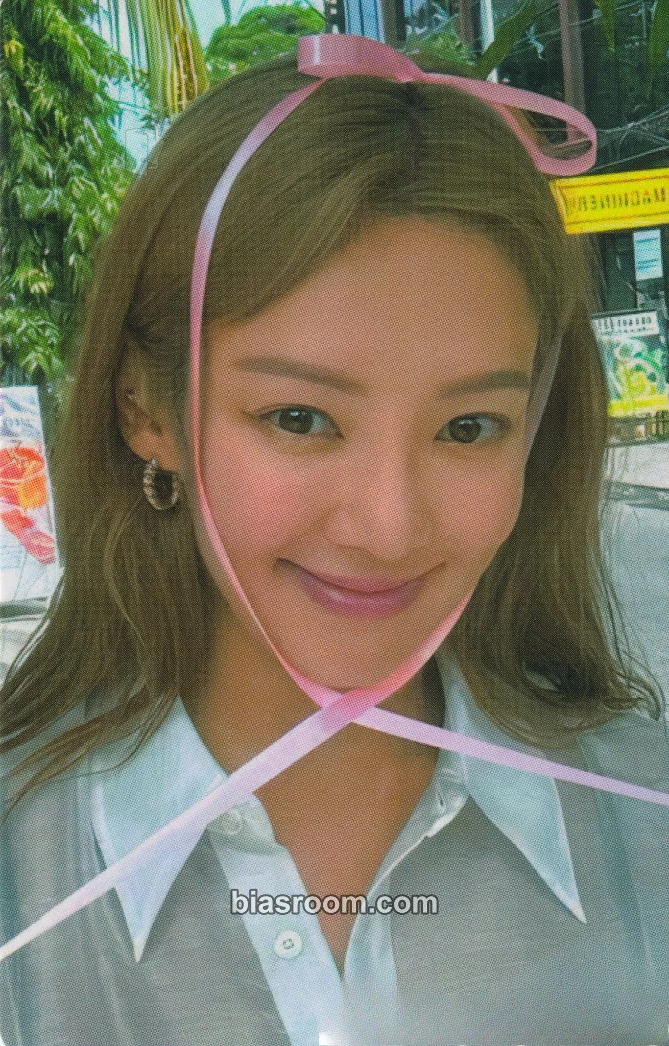 Hyoyeon Knockin’ On Your Heart MD Photocard - Girls' Generation - Girls' Generation K-pop photocard