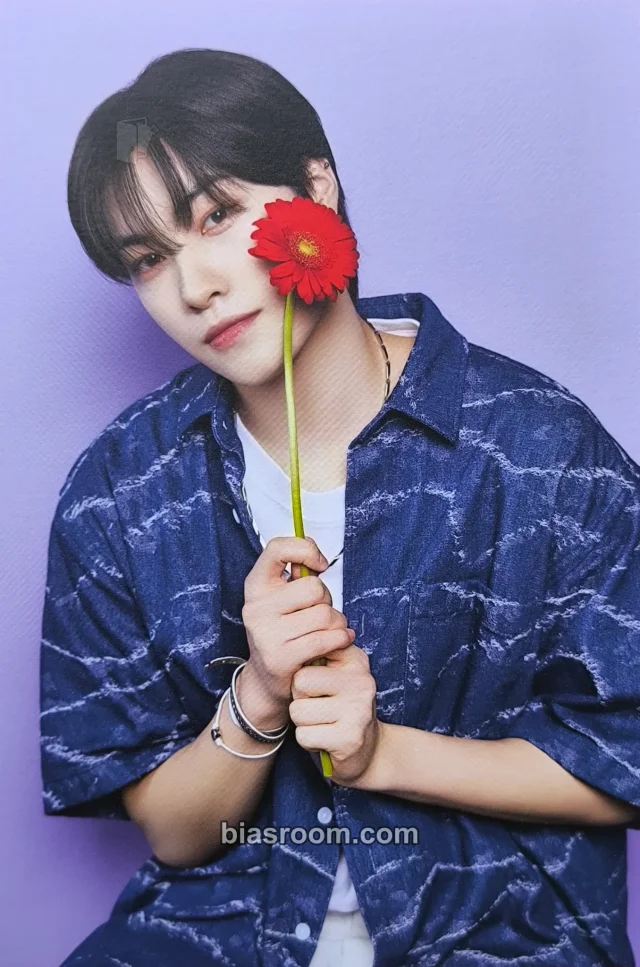 TO1 - Renta - KCON Japan 2022 Event merch photocard merch merch inclusion kcon behind photo set