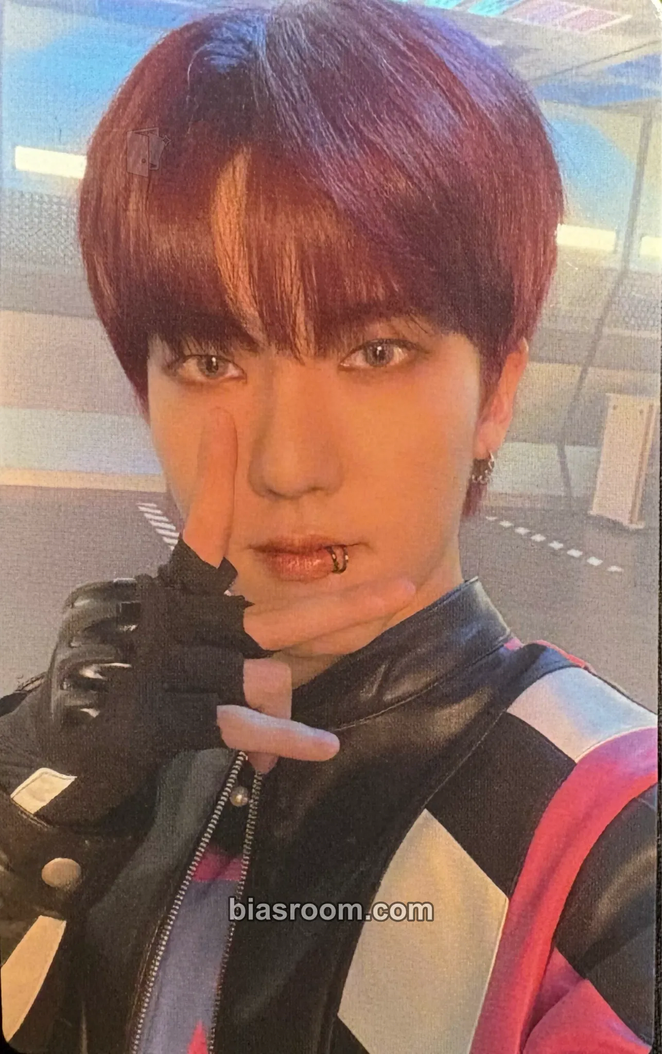 Junghoon What's goin' on Photocard - Omega X - Omega X K-pop photocard