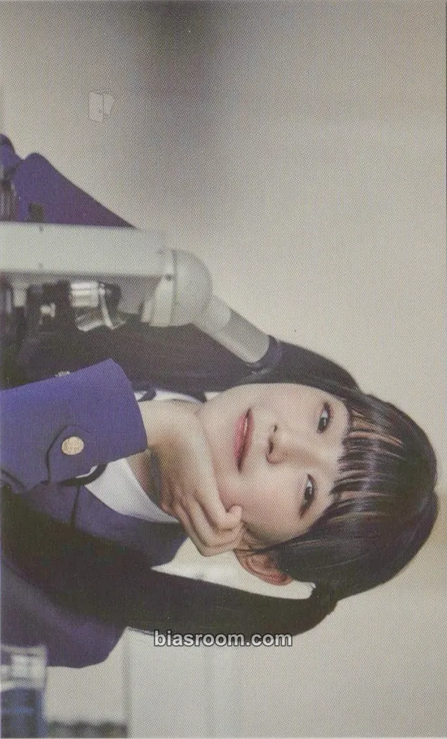 Jiheon To. Heart Photocard - fromis_9 - fromis_9 K-pop photocard