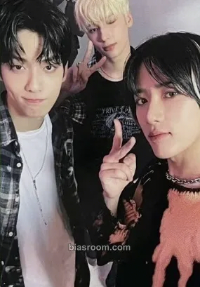 Little Wishes Photocard - TOMORROW X TOGETHER - TOMORROW X TOGETHER K-pop photocard