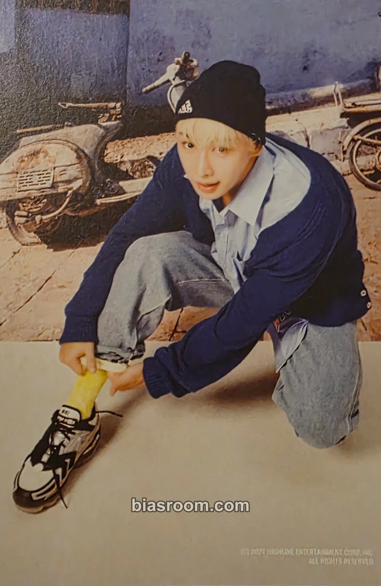 Wonho 2022 Season's Greetings - Pieces of Memory Photocard - Wonho K-pop photocard
