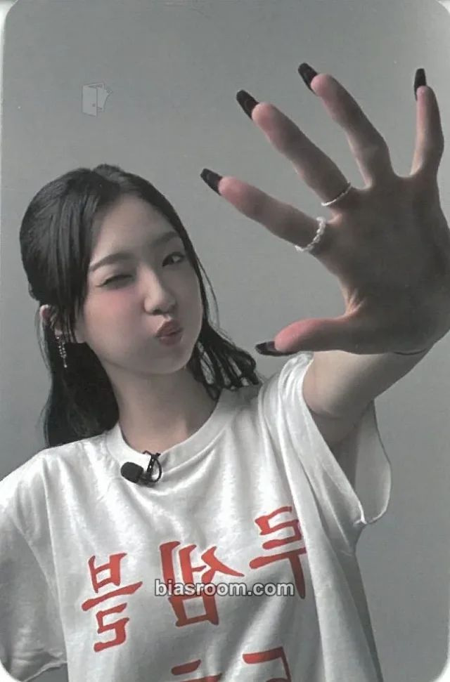 Loossemble - YeoJin - Up_Link Station Event merch photocard trading card