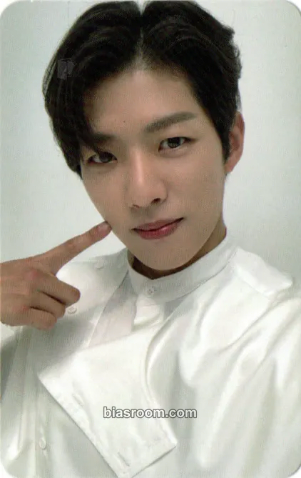 Sungyeol 13egin Photocard - INFINITE - INFINITE K-pop photocard