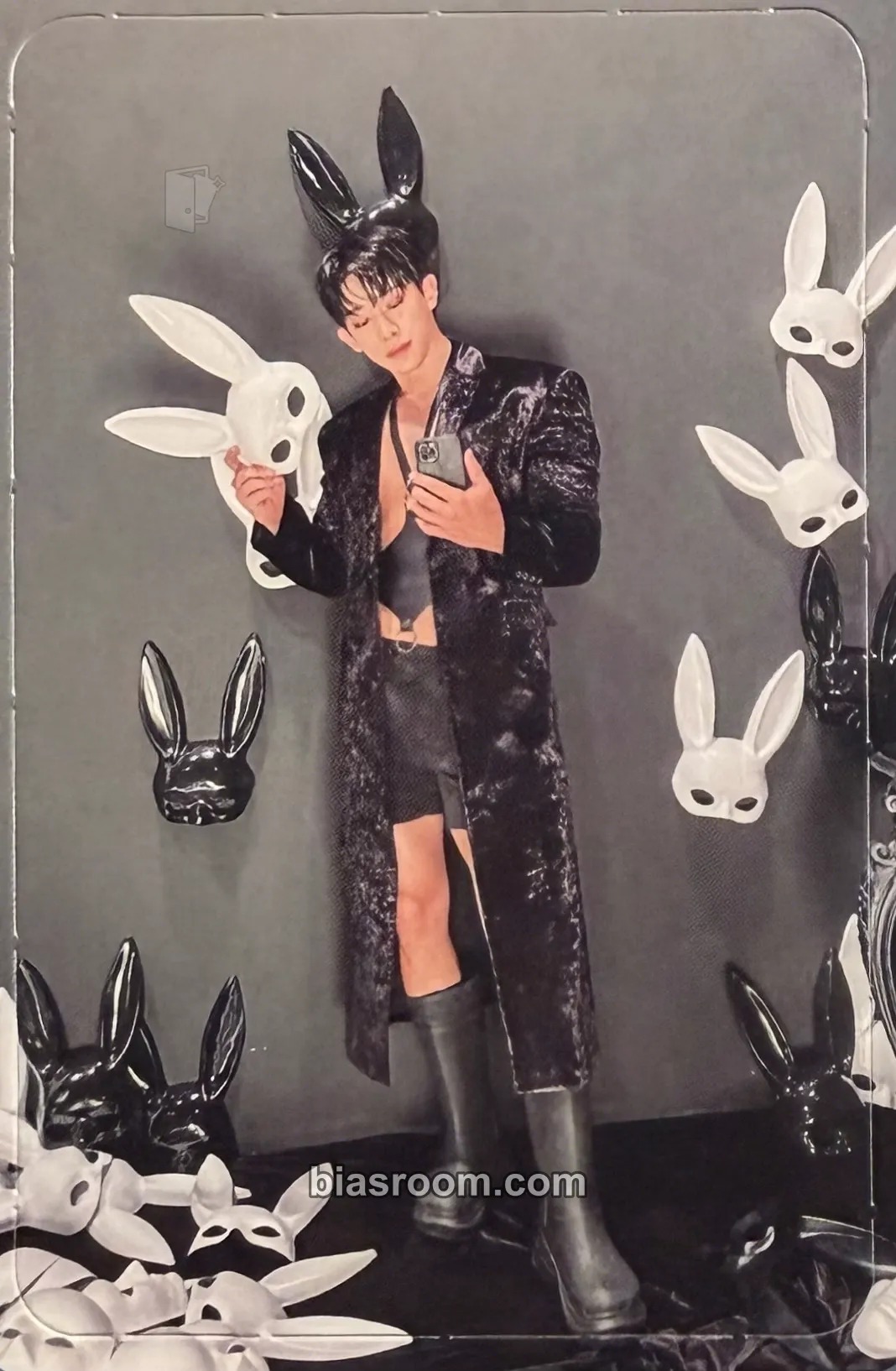 Wonho Facade Photocard - Wonho K-pop photocard