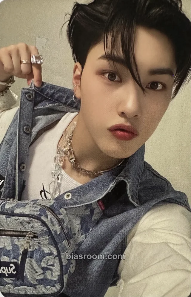 TO1 - Renta - UP2U Album album photocard freeze tag version