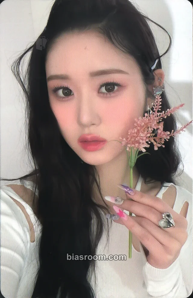 TRI.BE - Mire - Diamond Album album photocard vvs version