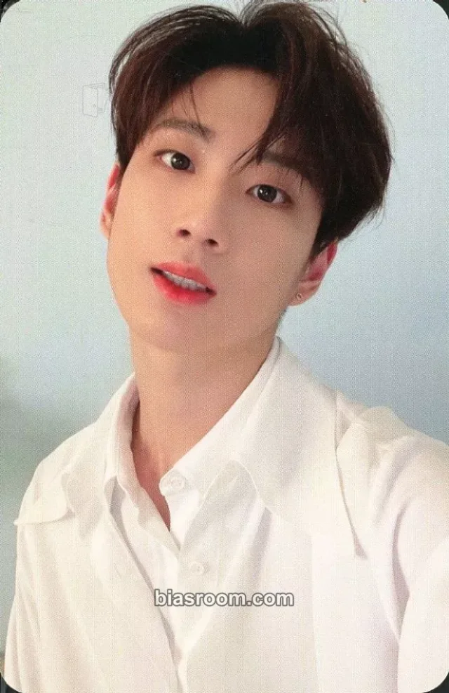 BDC - Junghwan - THE INTERSECTION: DISCOVERY Album album photocard dreaming version