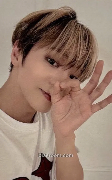 Hyesung Burn Photocard - VANNER - VANNER K-pop photocard