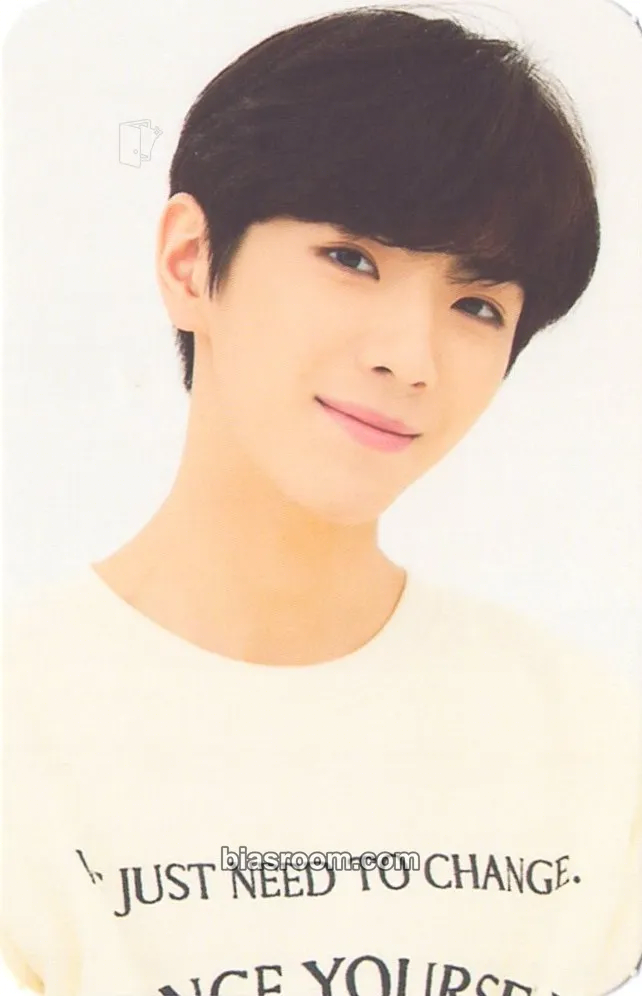 Yonghee Official 1st Generation Fanclub Photocard - CIX - CIX K-pop photocard