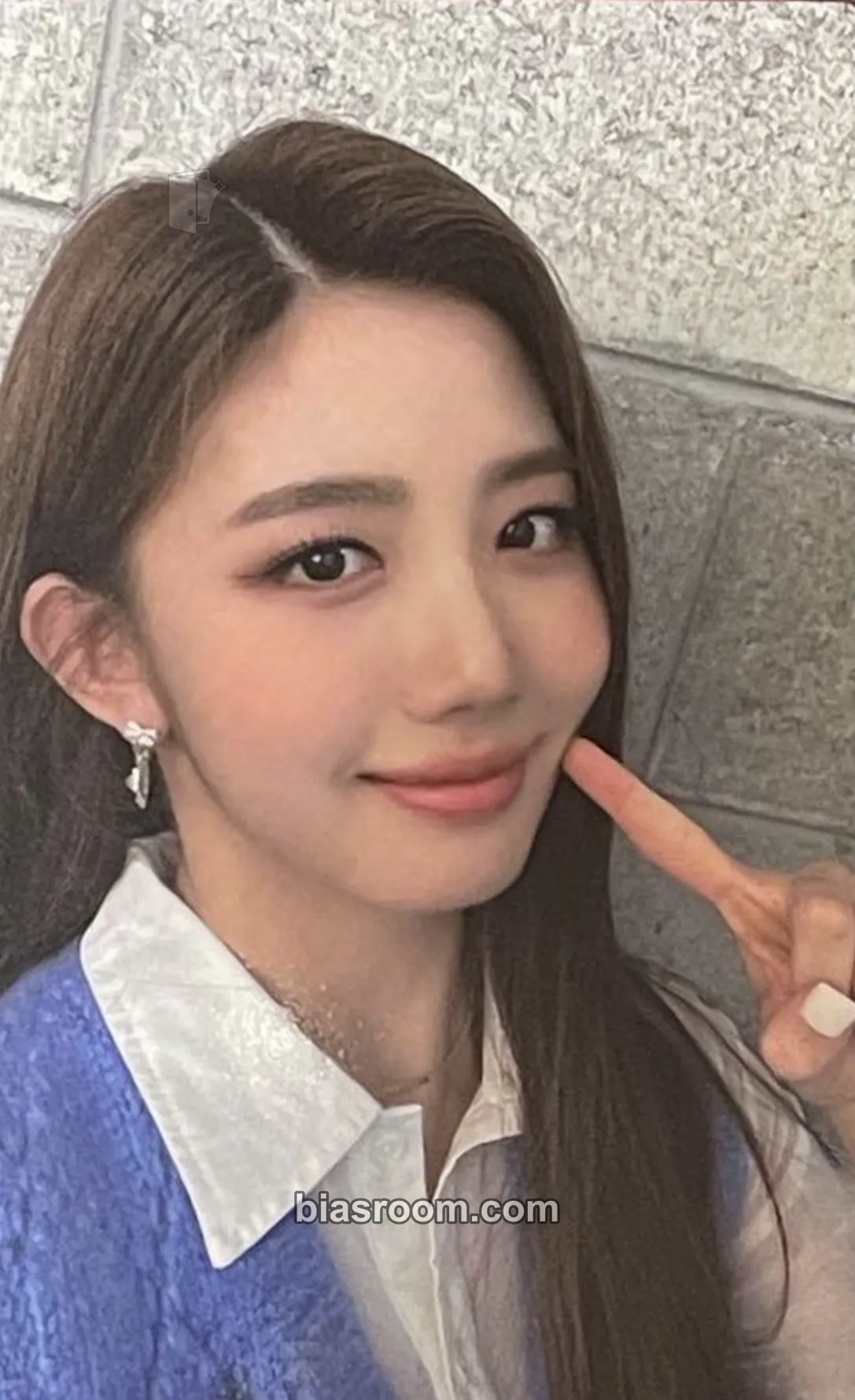 Yuju Cherry Rush Photocard - Cherry Bullet - Cherry Bullet K-pop photocard