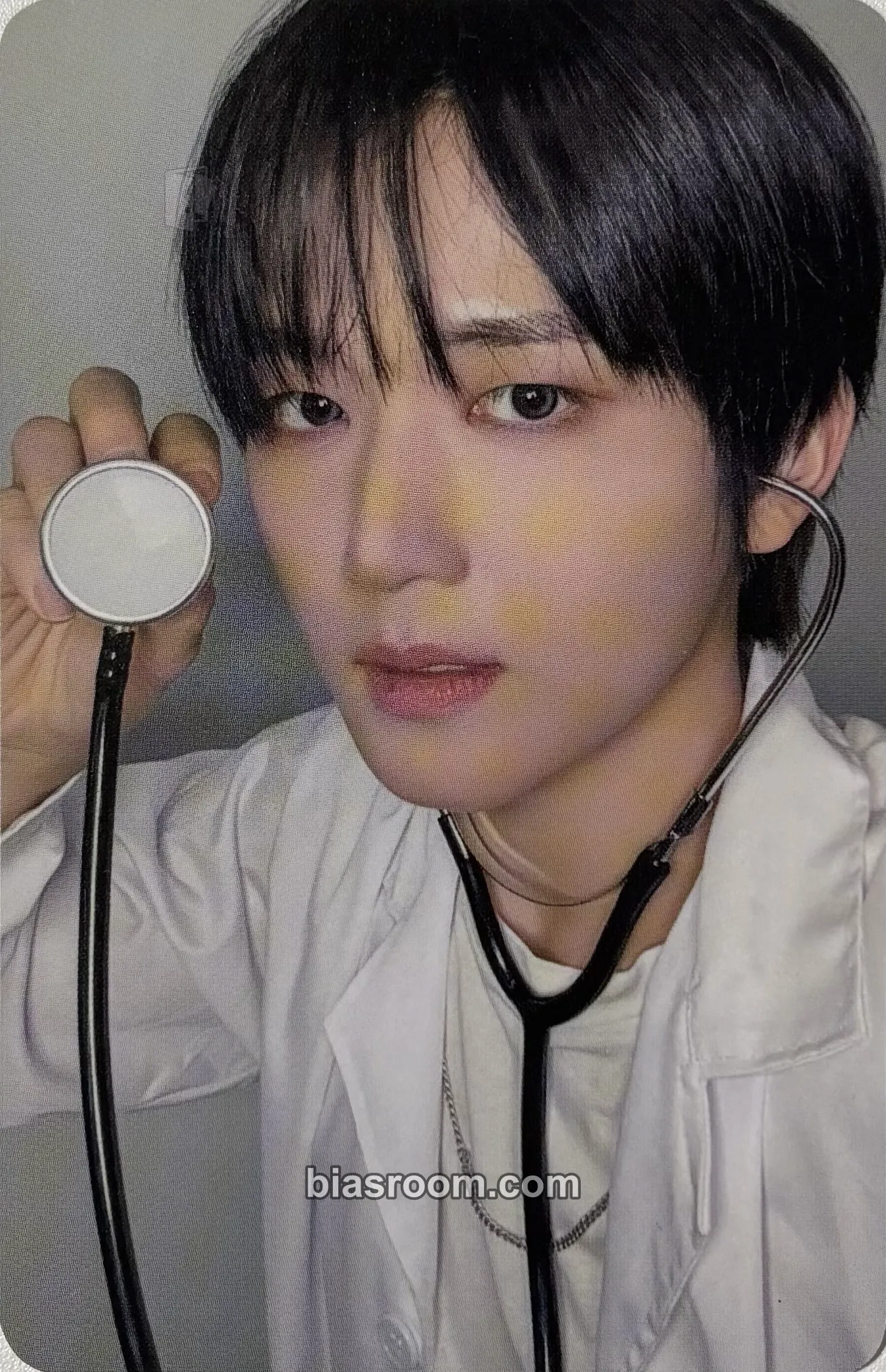 Gihyeon Chapter: New is Now Photocard - NouerA - NouerA K-pop photocard