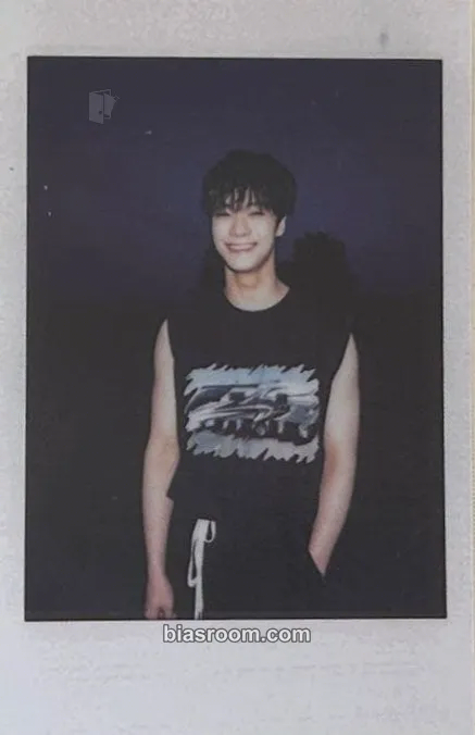 Moonbin Rise Up Photocard - ASTRO - ASTRO K-pop photocard