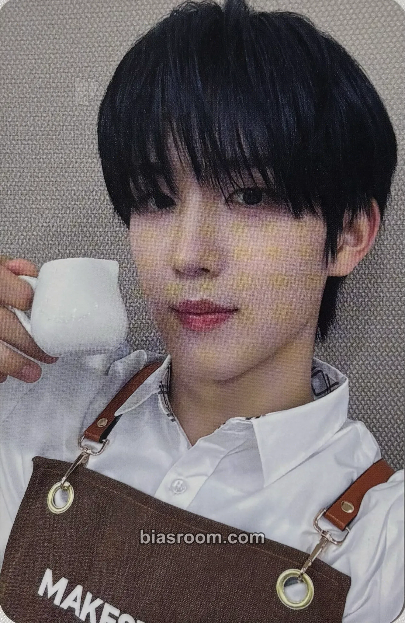 Gihyeon Chapter: New is Now Photocard - NouerA - NouerA K-pop photocard