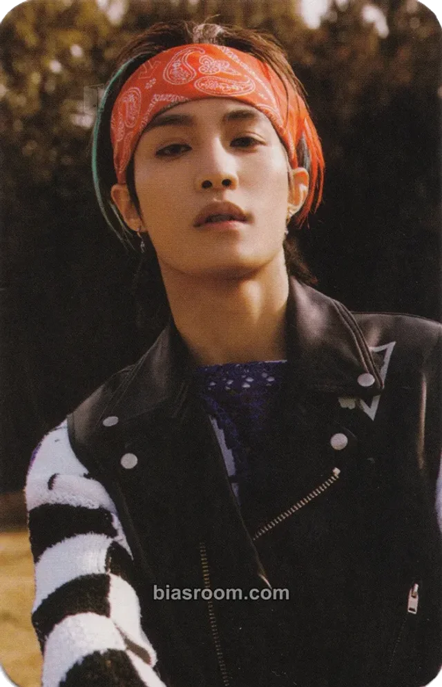 WayV - Yangyang - Kick Back Album china stranger version