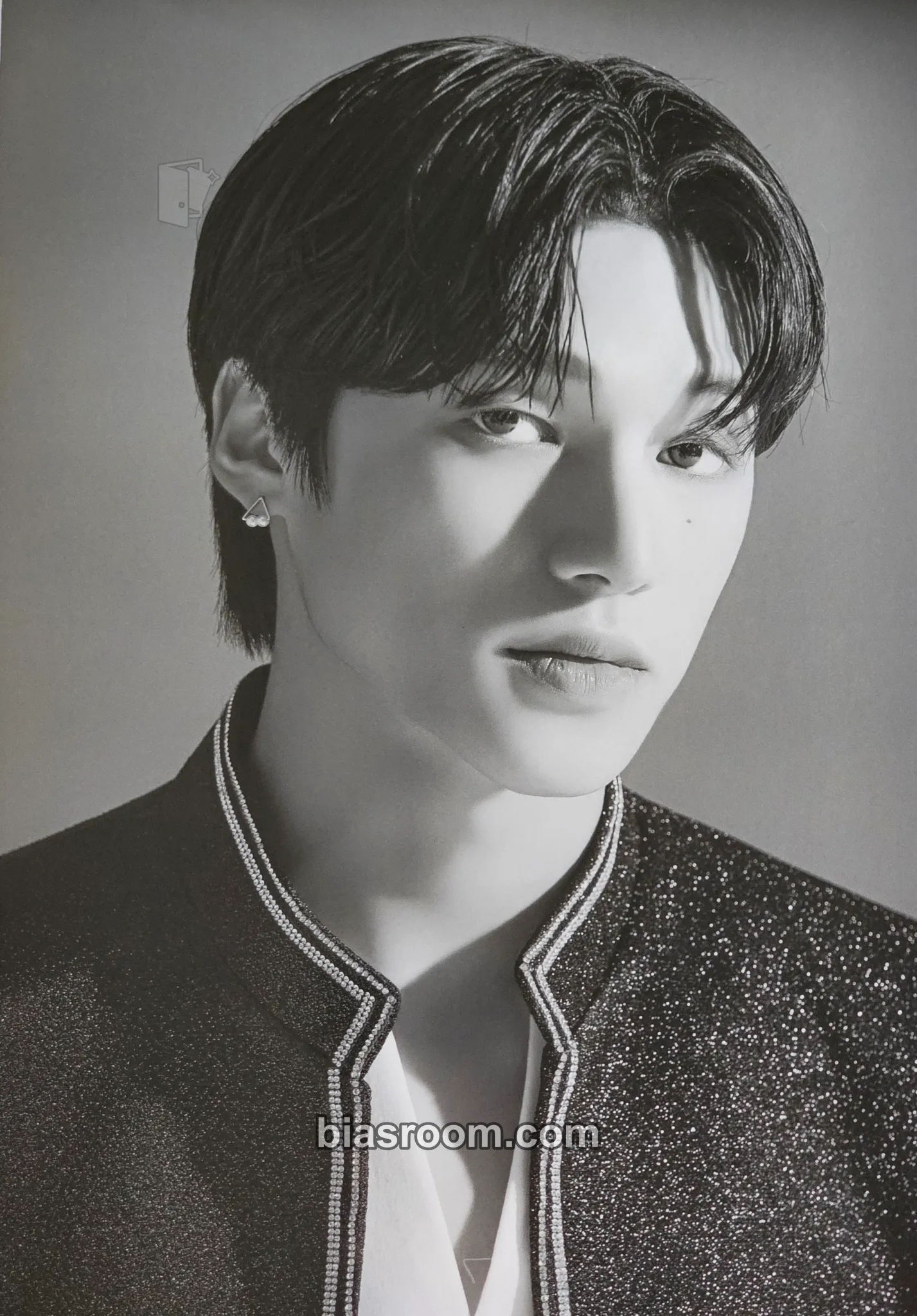 Wooyoung The Fellowship : Beginning of the End World Tour 2022 Photocard - ATEEZ - ATEEZ K-pop photocard
