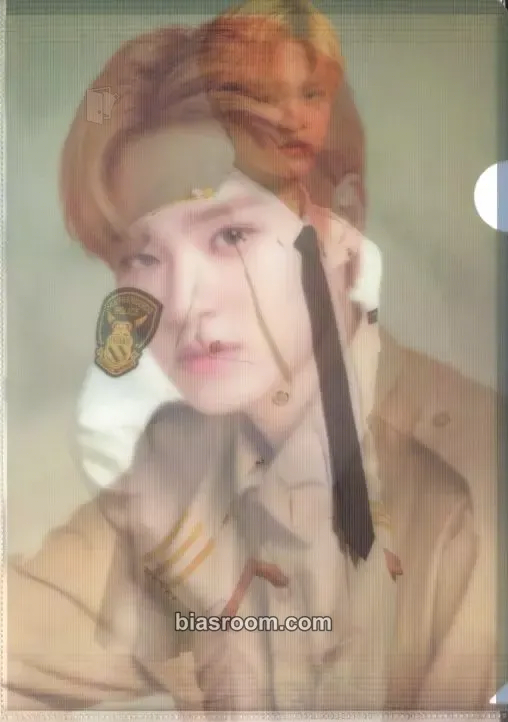 Daehwi ONE : THE WORLD Photocard - Wanna One - Wanna One K-pop photocard