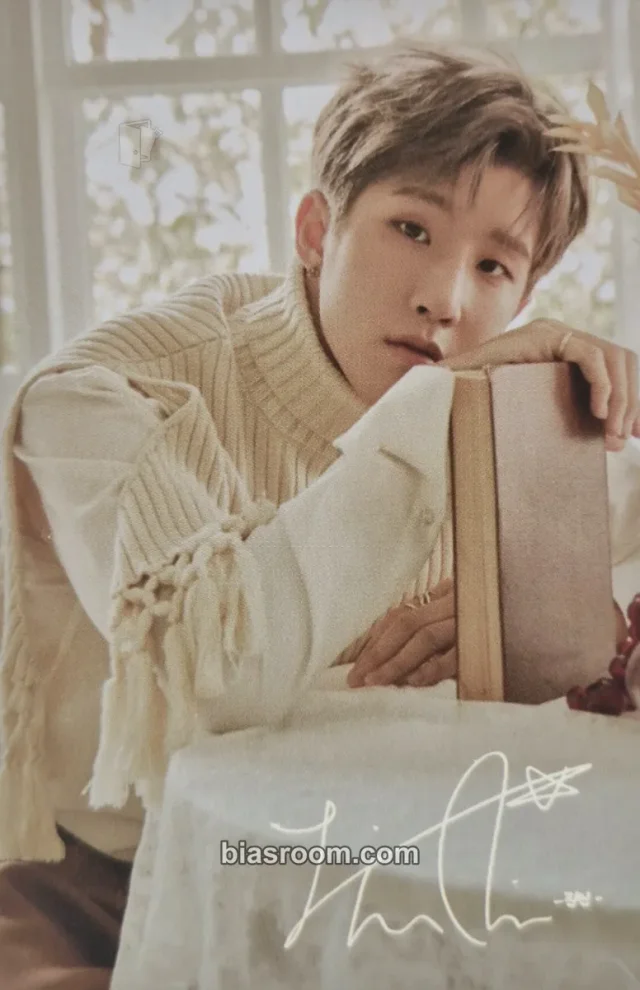 ASTRO - JinJin - Blue Flame Album pop-up store pop-up exclusive purchase benefit myeongdong printed signature withdrama concept zone