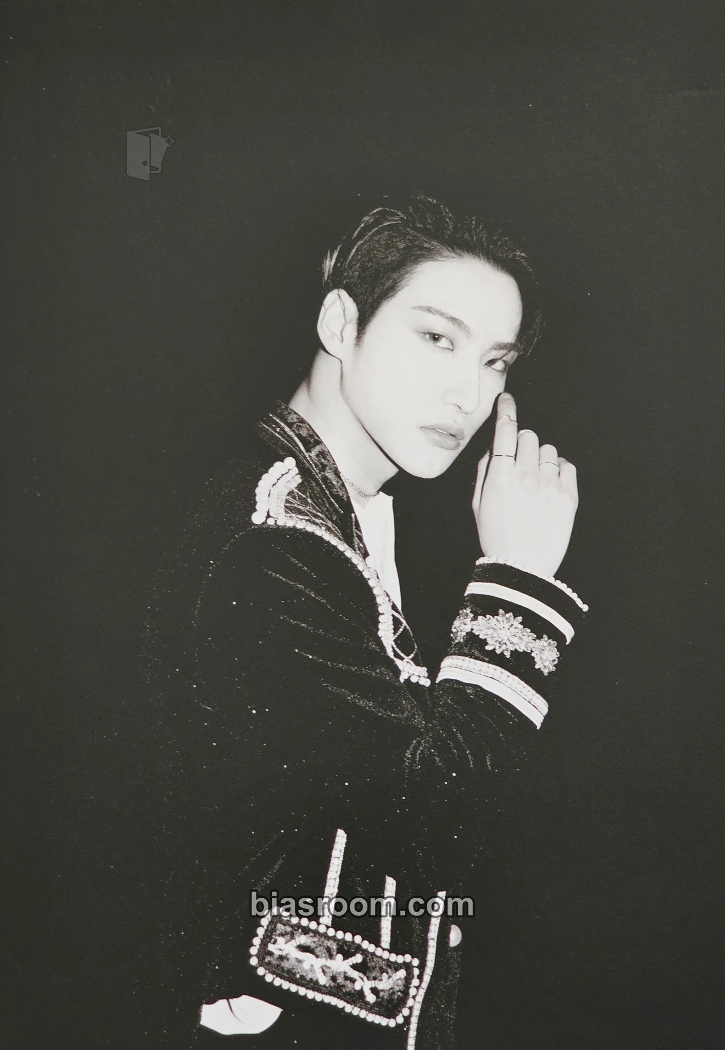 Seonghwa The Fellowship : Map The Treasure World Tour 2020 Photocard - ATEEZ - ATEEZ K-pop photocard