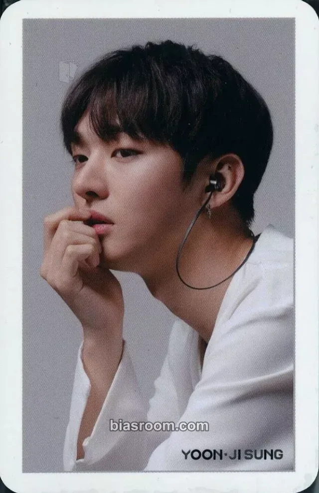 Wanna One - Jisung - Mobifren Other brand collaboration purchase benefit mobifren