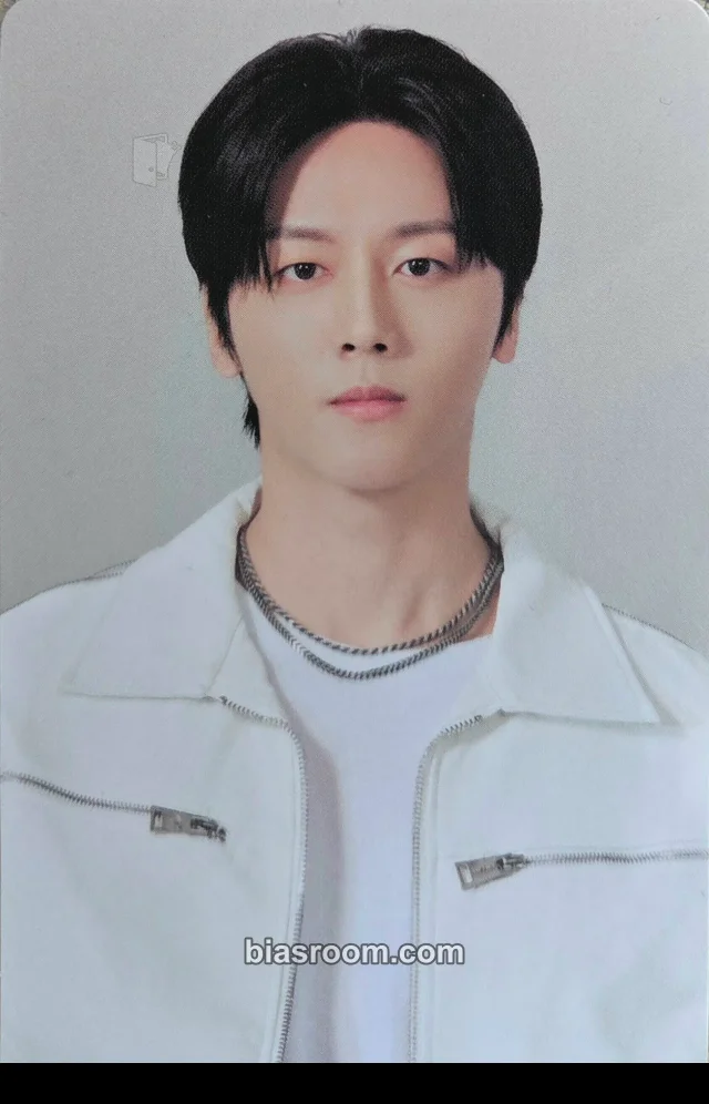 SF9 - Youngbin - ReStart Album japanese album 'regular' version album photocard