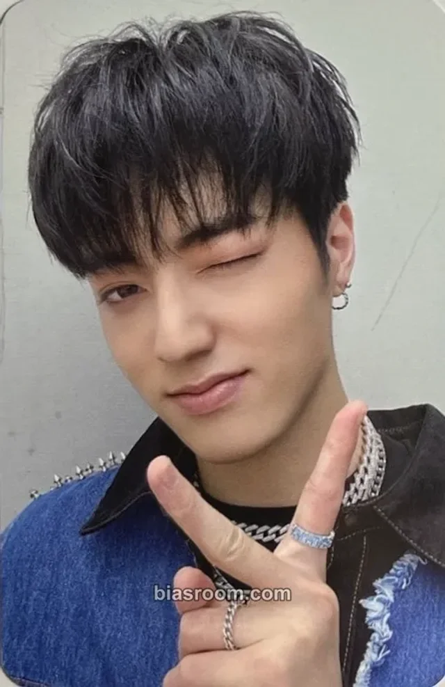 TREASURE - Haruto - THE FIRST STEP: CHAPTER ONE Album pob (pre-order benefit) ktown4u
