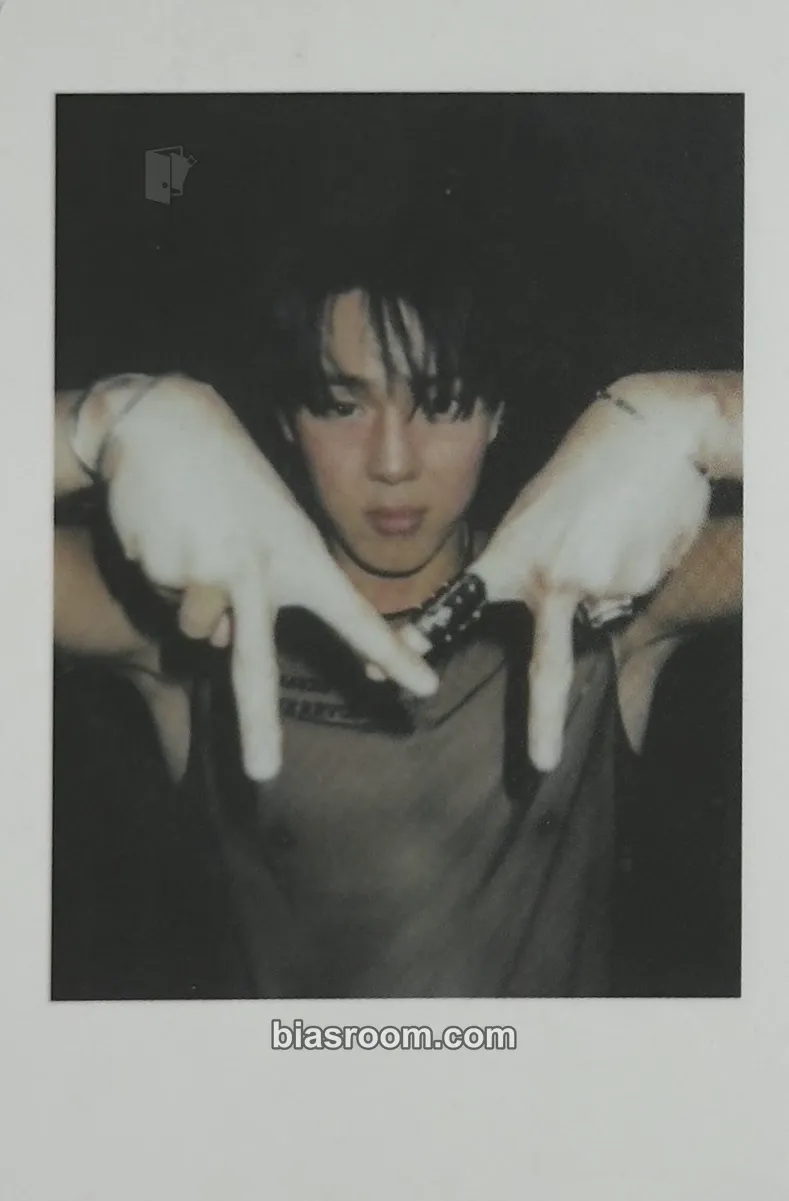 Shownu Love Me Photocard - MONSTA X - MONSTA X K-pop photocard
