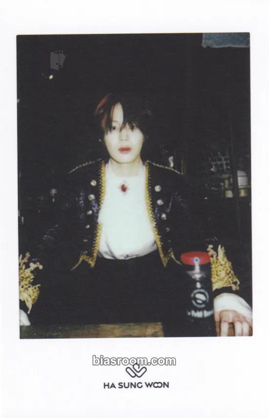 Ha Sung Woon Welcome to Strange World Photocard - Ha Sung Woon K-pop photocard