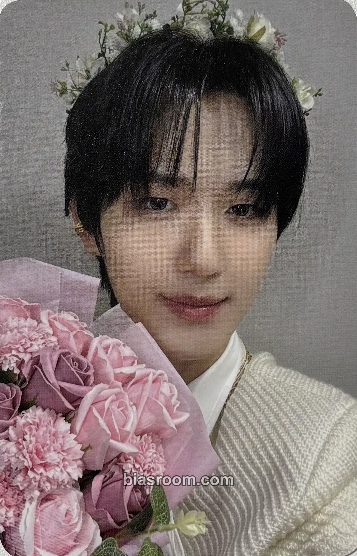 Gihyeon Chapter: New is Now Photocard - NouerA - NouerA K-pop photocard