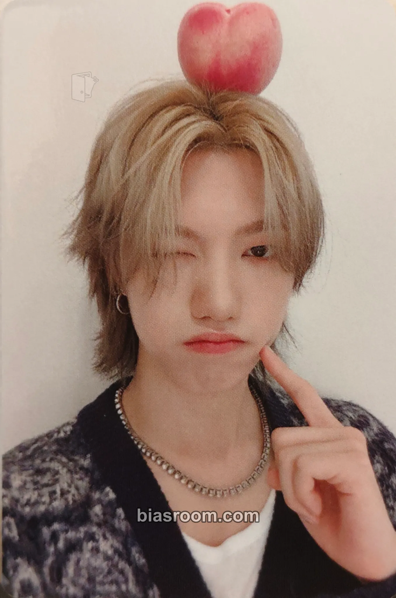 ra.L Chameleon Photocard - TRENDZ - TRENDZ K-pop photocard