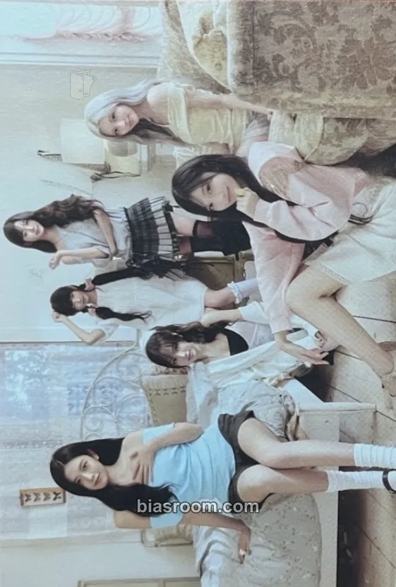 IVE The 2nd World Tour <SHOW WHAT I AM> Photocard - IVE - IVE K-pop photocard