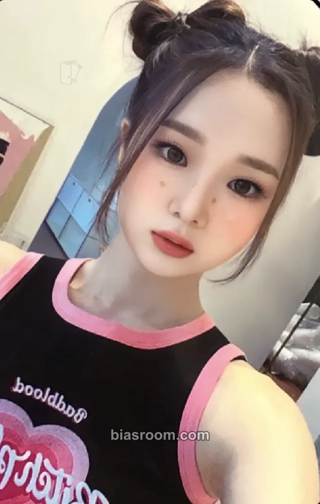MADEIN - Gaeun - LIMELIGHT Album album photocard