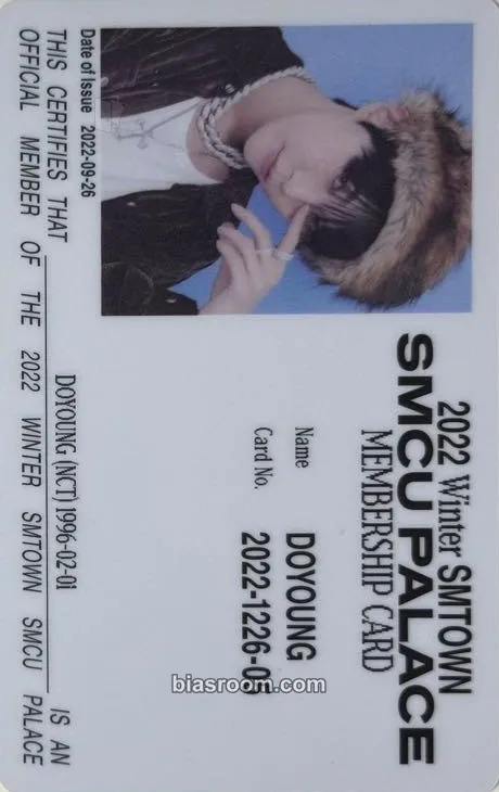 Doyoung 2022 Winter SMTOWN: SMCU PALACE Photocard - NCT - NCT K-pop photocard
