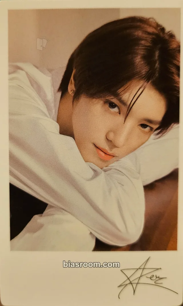 NCT 127 - Taeyong - NATURE REPUBLIC x NCT 127 Other brand collaboration nature republic double-sided
