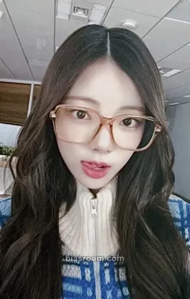 PURPLE KISS - Na Goeun - FESTA Album japan purchase benefit rbw