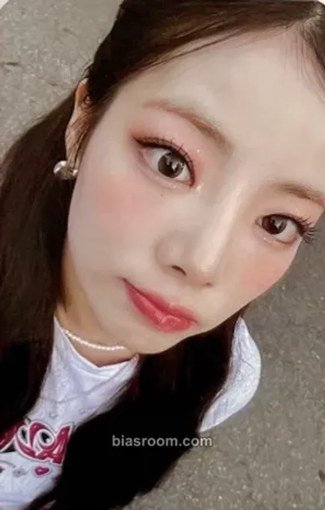 PURPLE KISS - Na Goeun - FESTA Album y global music (yglobal) video call (fancall)
