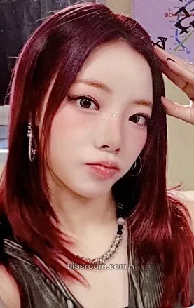 Na Goeun BXX Photocard - PURPLE KISS - PURPLE KISS K-pop photocard