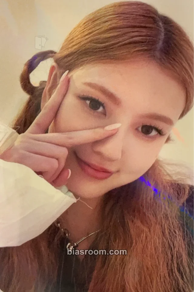 IRRIS - Nina - Wanna Know Album video call (fancall) holographic (hologram) makestar