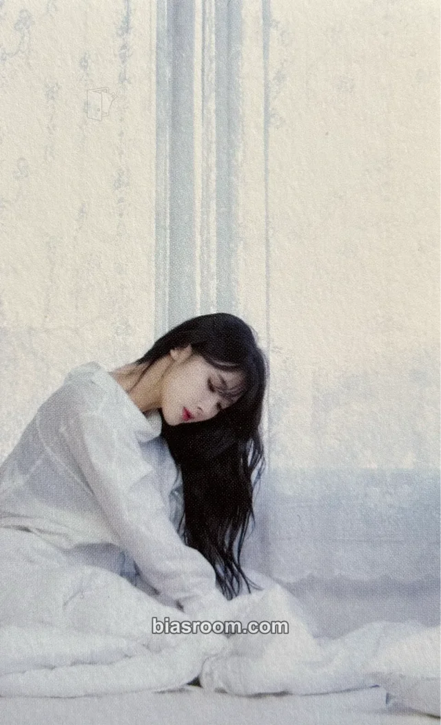 Moon Hyuna - Moon Hyuna - Cricket Song Album album photocard