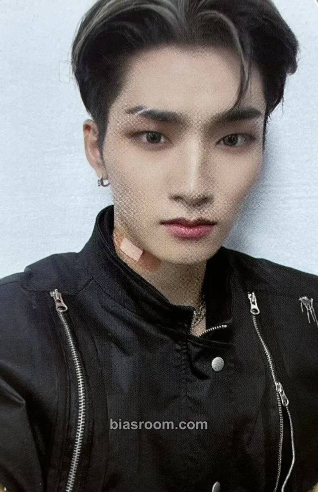 EPEX - Jeff - Prelude of Anxiety Chapter 2. 'Can We Surrender?' Album album photocard gold shot version