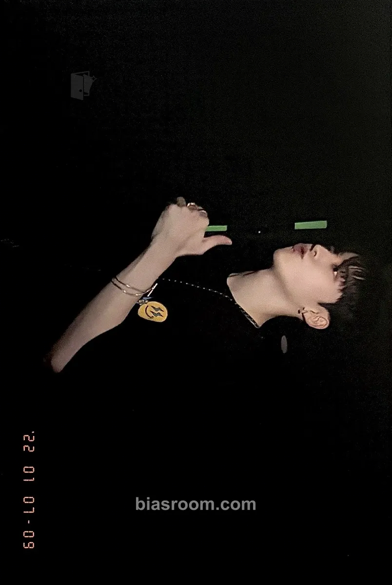 The Fellowship: Beginning of the End in Seoul DVD/Blu-Ray Photocard - ATEEZ - ATEEZ K-pop photocard