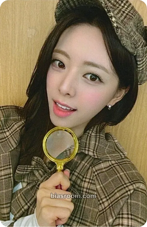 Yuna Motto Photocard - ITZY - ITZY K-pop photocard