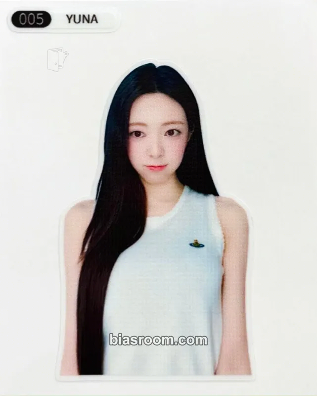 Yuna Motto Photocard - ITZY - ITZY K-pop photocard