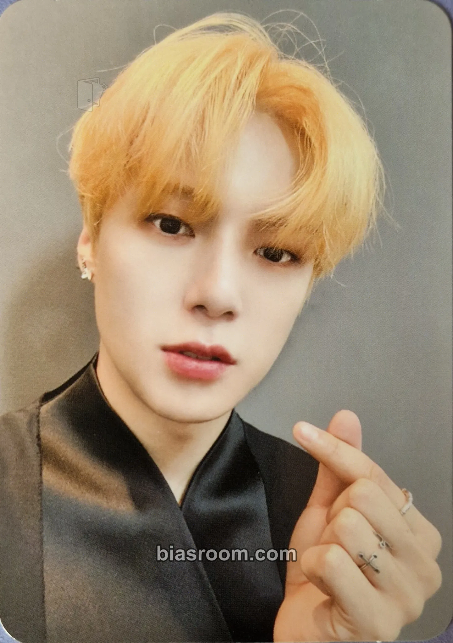 Minhyuk Fatal Love Photocard - MONSTA X - MONSTA X K-pop photocard