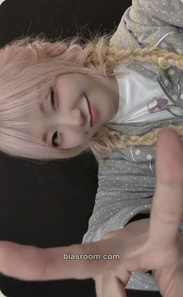 Jeewon LATE O’ CLOCK Photocard - Latency - Latency K-pop photocard