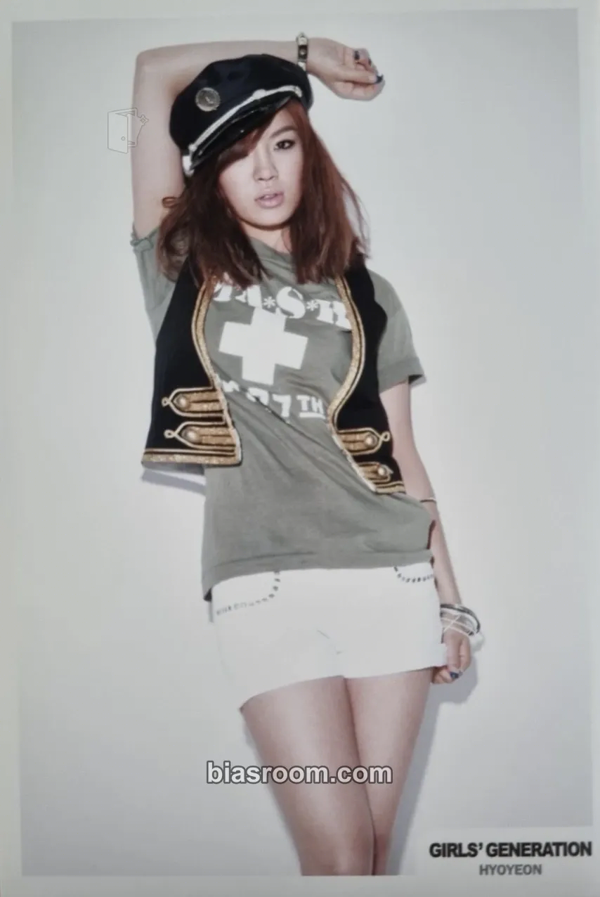 Hyoyeon Genie Photocard - Girls' Generation - Girls' Generation K-pop photocard