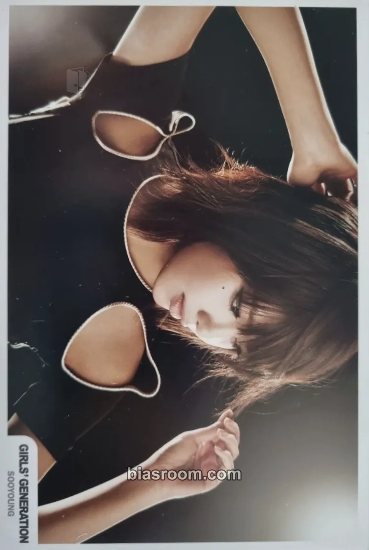 Sooyoung Run Devil Run Photocard - Girls' Generation - Girls' Generation K-pop photocard